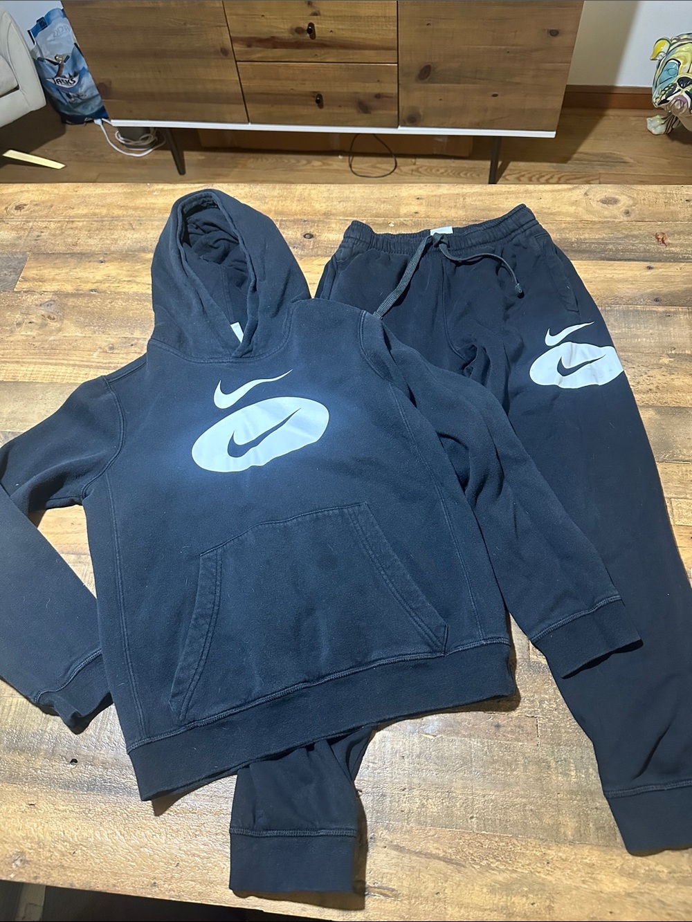 Nike Kids Black Hoodie and Joggers Set with White Swoosh Size Large